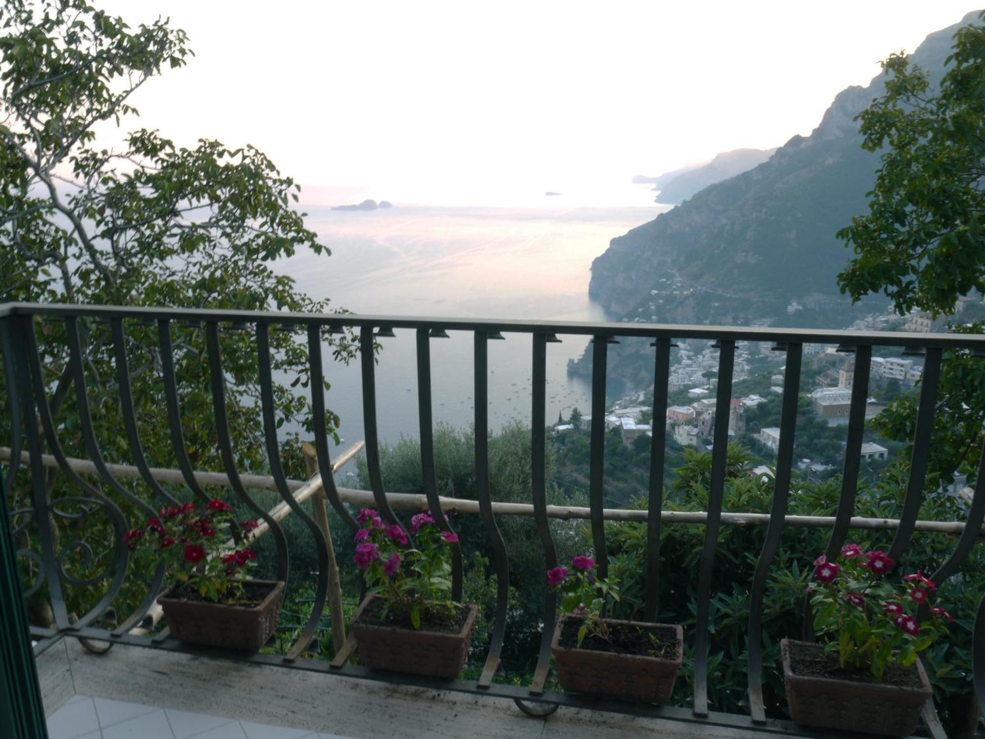 Colle Dell'Ara Bed & Breakfast Positano Exterior photo