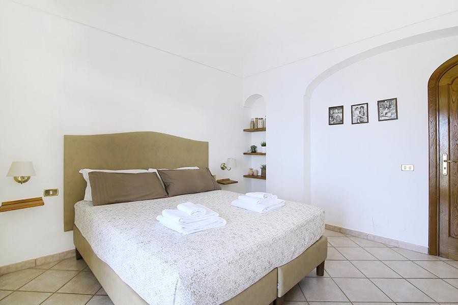 Colle Dell'Ara Bed & Breakfast Positano Room photo