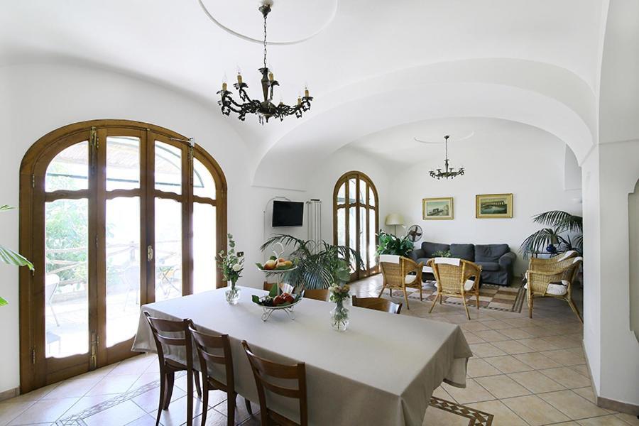 Colle Dell'Ara Bed & Breakfast Positano Exterior photo